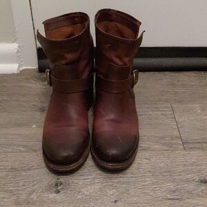 FRYE AND CO. Brown Ankle Boots
